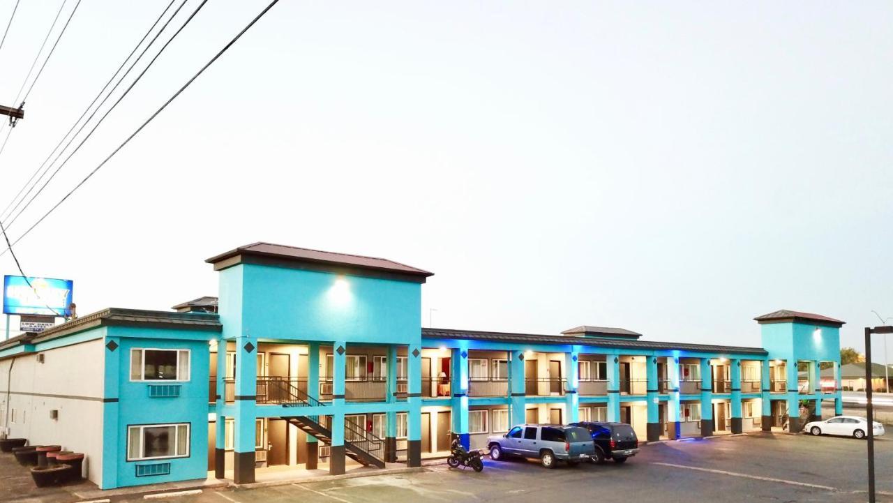 Holiday Lodge Salem Exterior foto